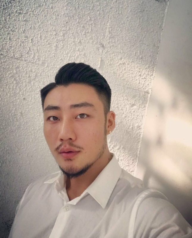 黄杰的第一张照片--香港残疾人相亲网