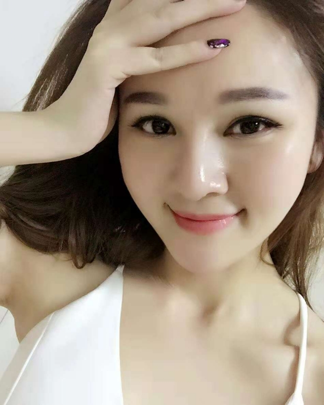 欣颖的第一张照片--香港残疾人相亲网