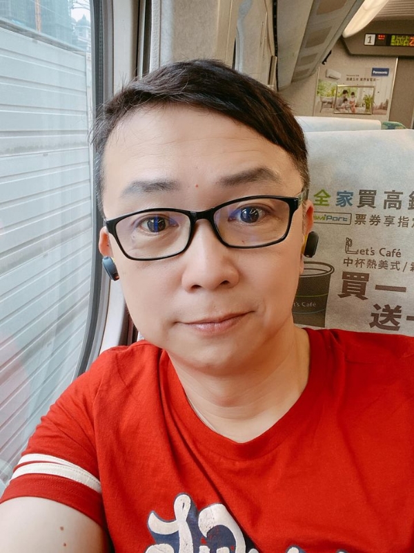 陈道明的第一张照片--香港残疾人相亲网