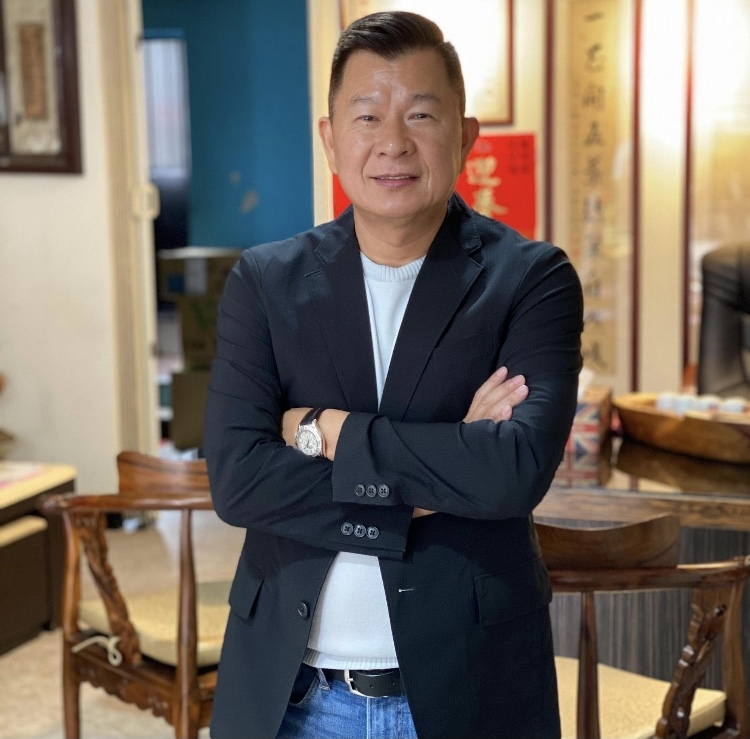 幸福余生的第一张照片--香港残疾人相亲网